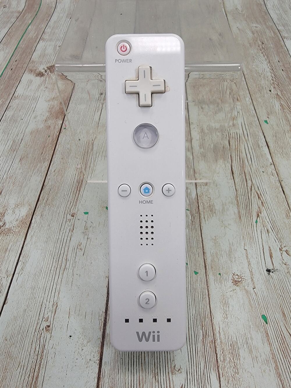 Nintendo Wii RVL-003 Wireless Remote-Control w/Energizer Rechargeable Back